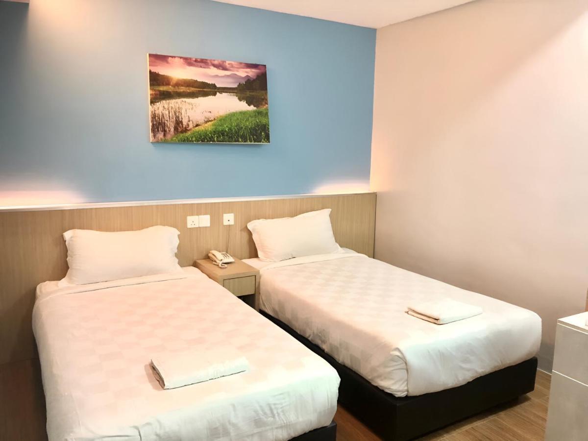 Double Happiness Hotel Sitiawan Exteriör bild
